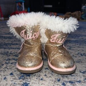 Juicy couture boots